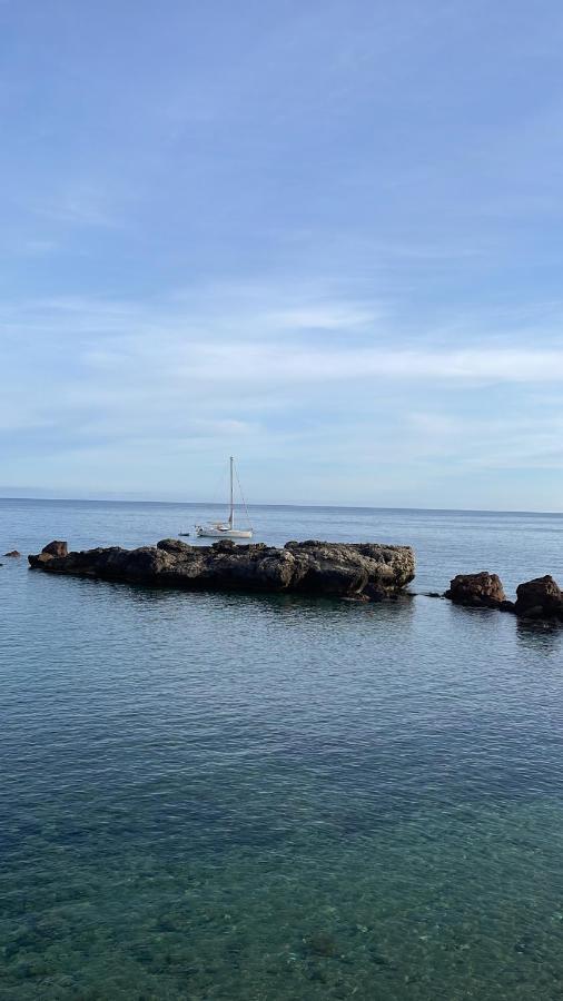 Appartamento Il Tramonto Castelsardo Exterior photo